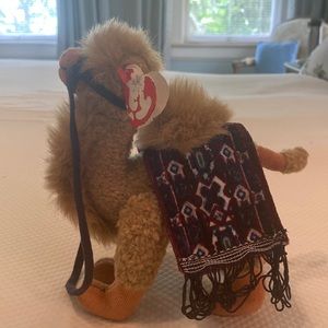 Ty Beanie Baby Brown Lawrence Camel Collectible Stuffed Animal Toy with Tag